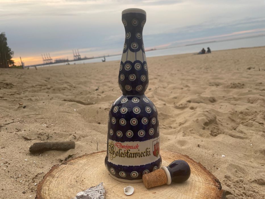 Ceramiczna butelka Bolesławiec 600 ml z korkiem