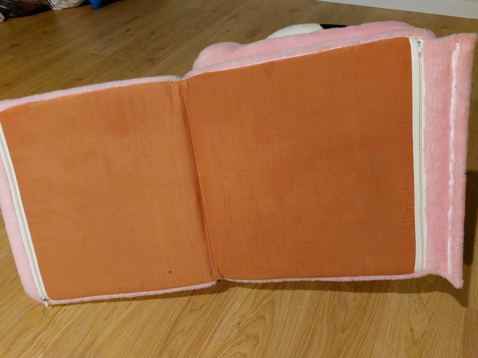 Fotel pluszowy maskotka Minnie