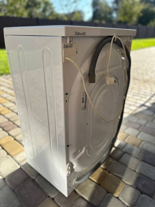 Пральна машина Ariston 6кг