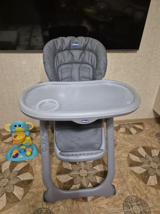 Продам стільчик для годування chicco  Polly Magic