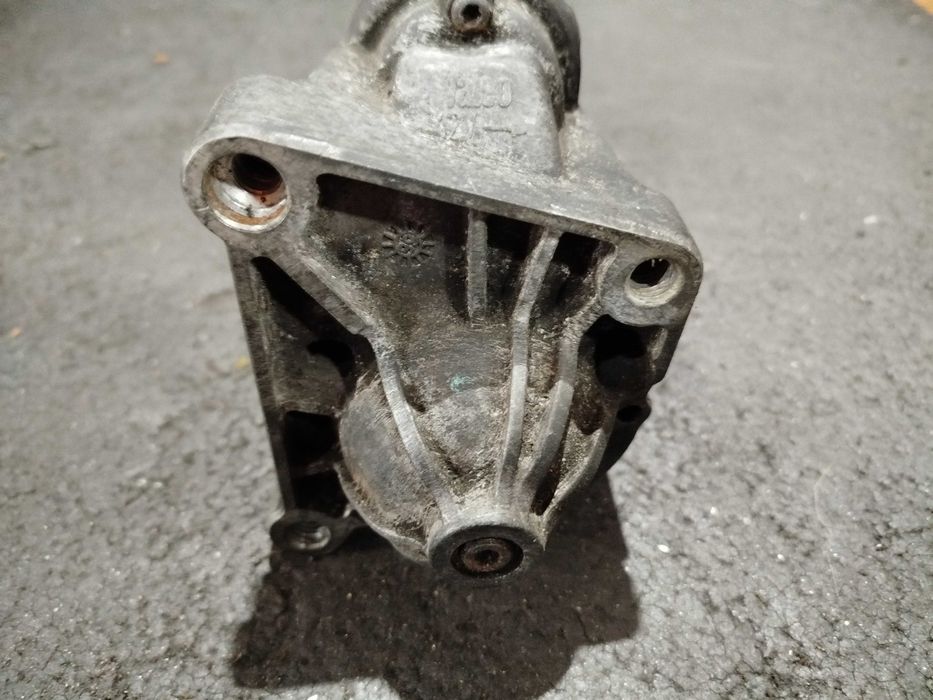 Стартер Renault 9 11 19 Clio Kangoo Laguna Megane Scenic Trafic 1.9 D