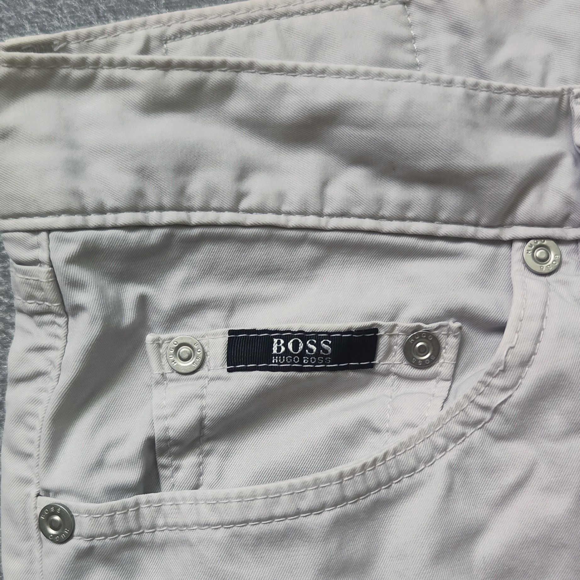 Hugo Boss 32/32 штани
