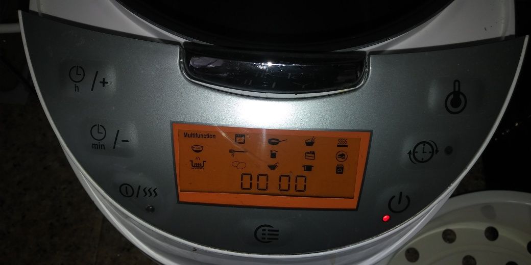 Multi cooker SMUD 860 A1