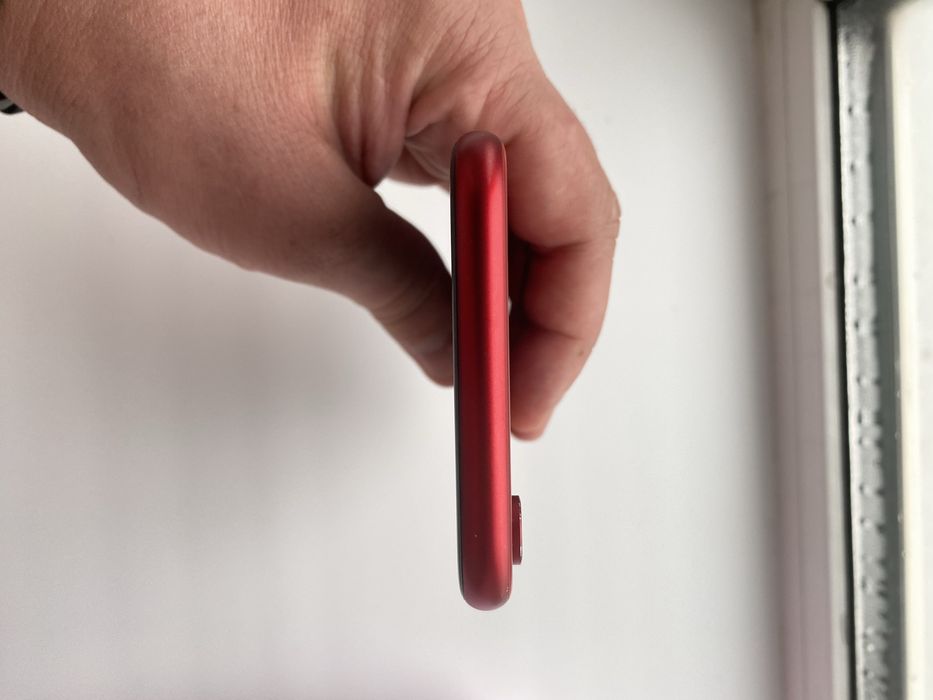 iphone xr 64 Gb ред