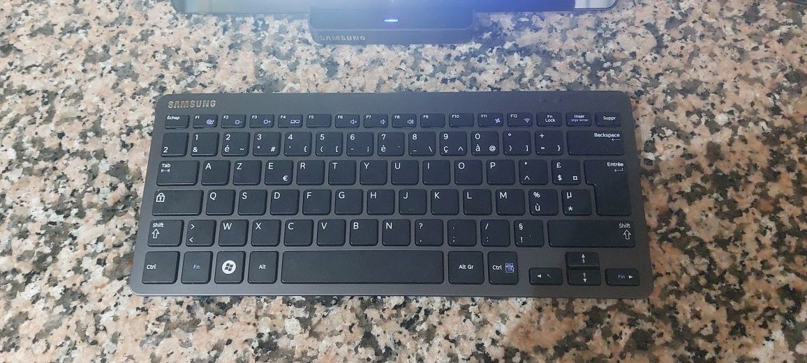 Computador Portátil hibrido Samsung