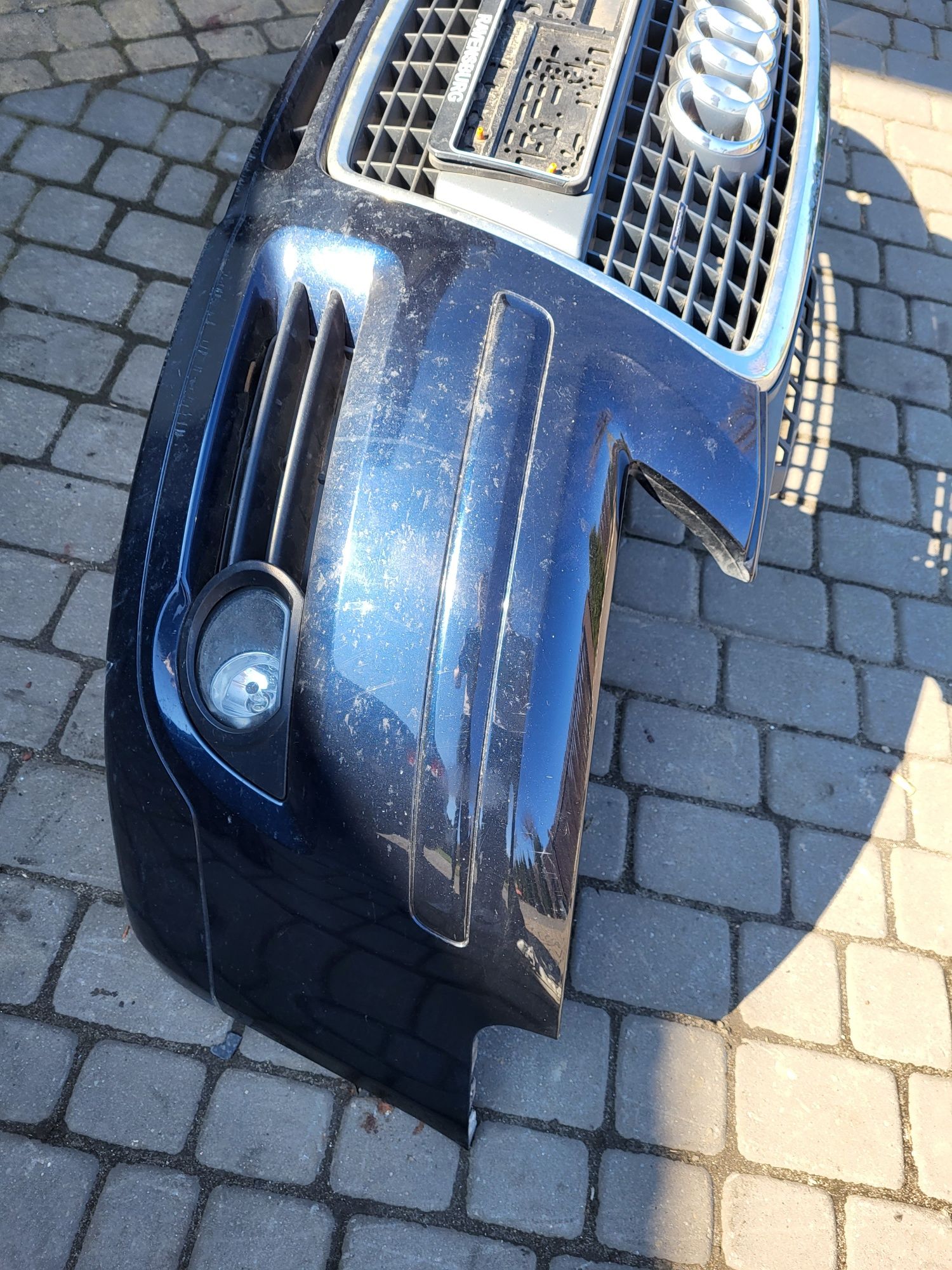 Zderzak przedni audi a3 8p 07r lakier lz5a duży gril halogen