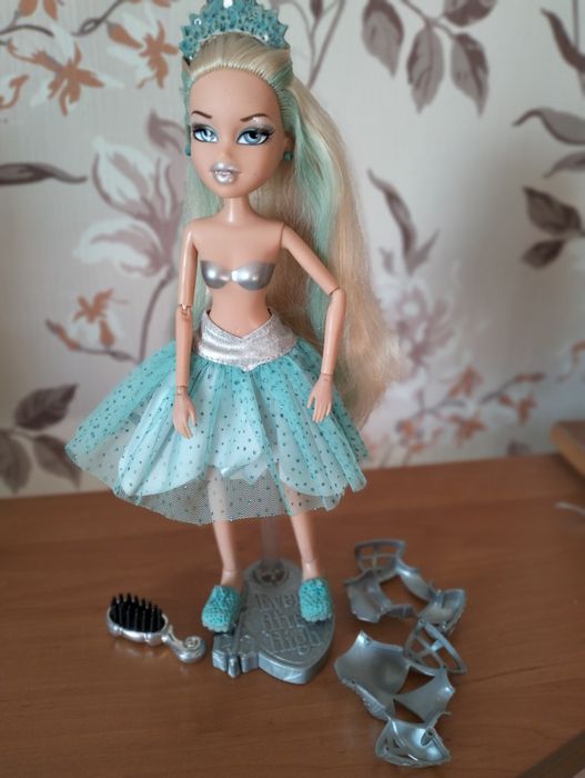 Коллекционная кукла Bratz. MGA Entertainment 2012