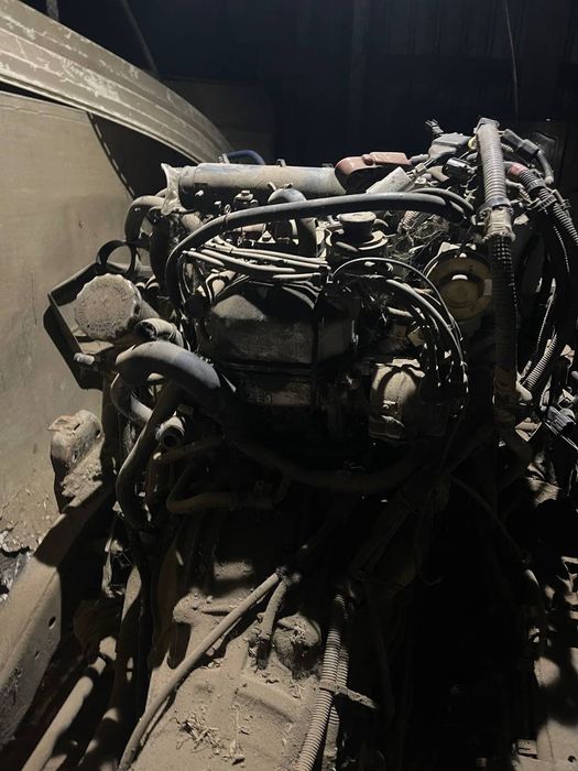 Двигун 4ze1 та АКПП aisin 30-80 LE  ісузу трупер 2.6 бензин, гарний ст