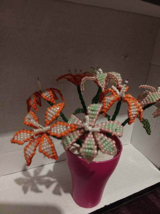 Вироби з бісеру  продаю таку красу