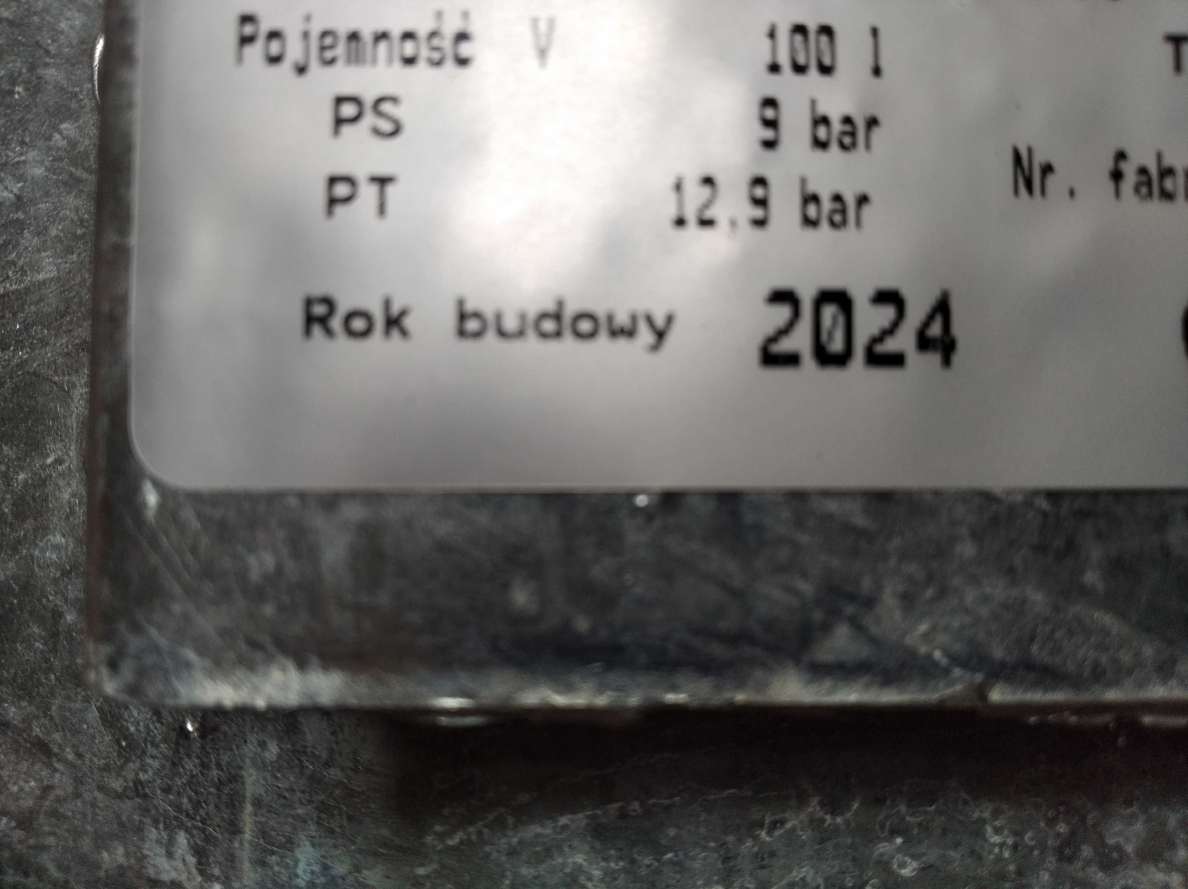 Zestaw do Piaskowania Kompresor śrubowy + Piaskarka