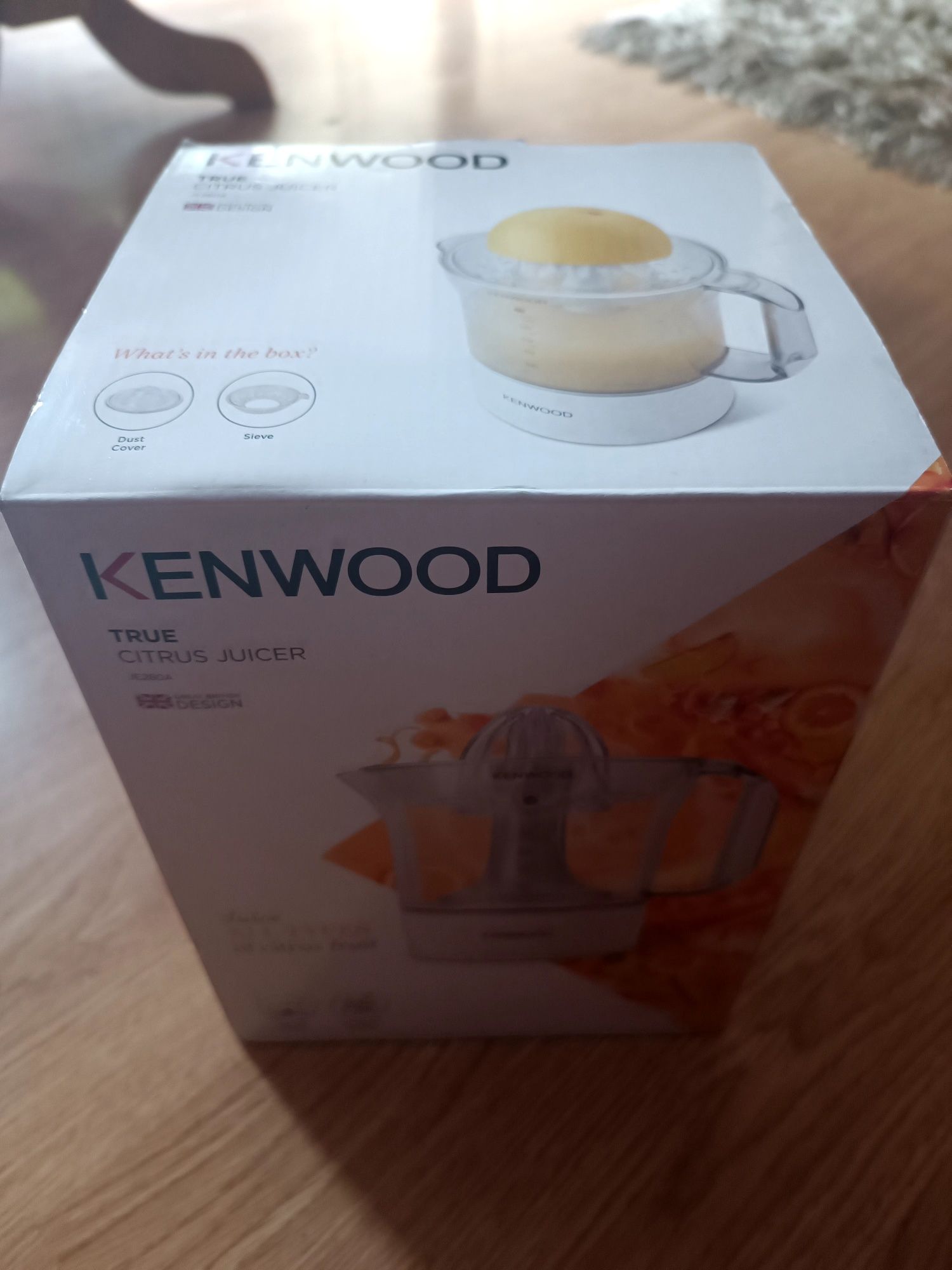 Nowa wyciskarka do cytrusów firmy Kenwood JE280A