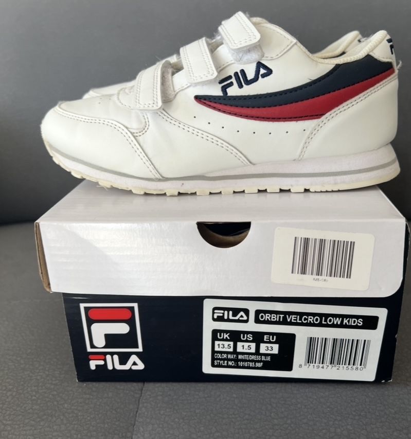 Białe sneakersy do szkoły lekkie wyhodne r. 33