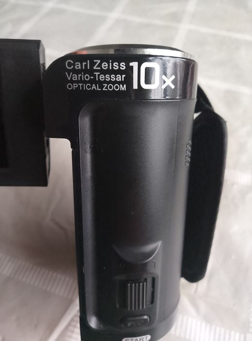 Відеокамера sony