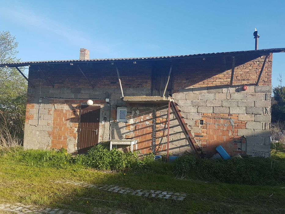 Działka 25 arów z zabudowaniami 440m2 , Ożarów, Agroturystyka