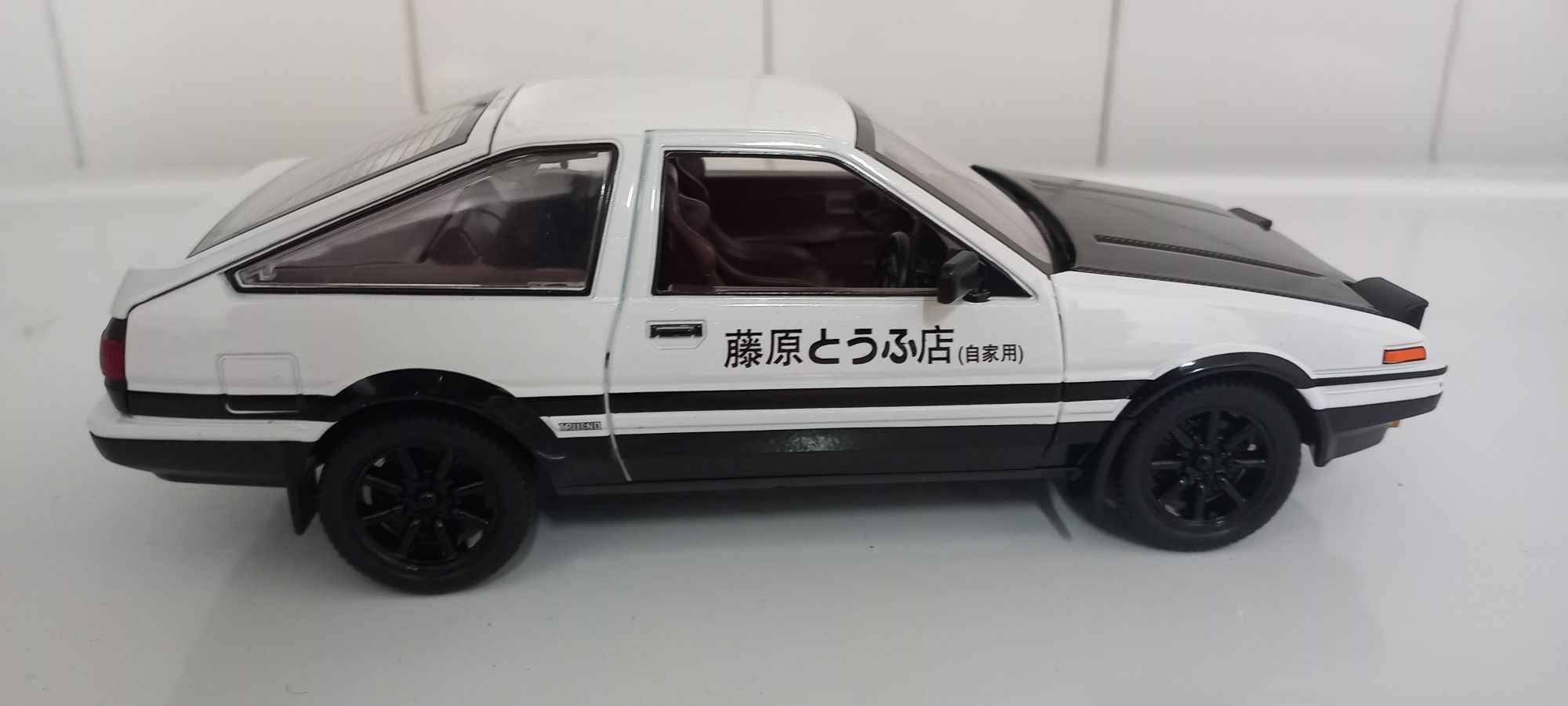 Toyota AE86 Trueno esc 1/24