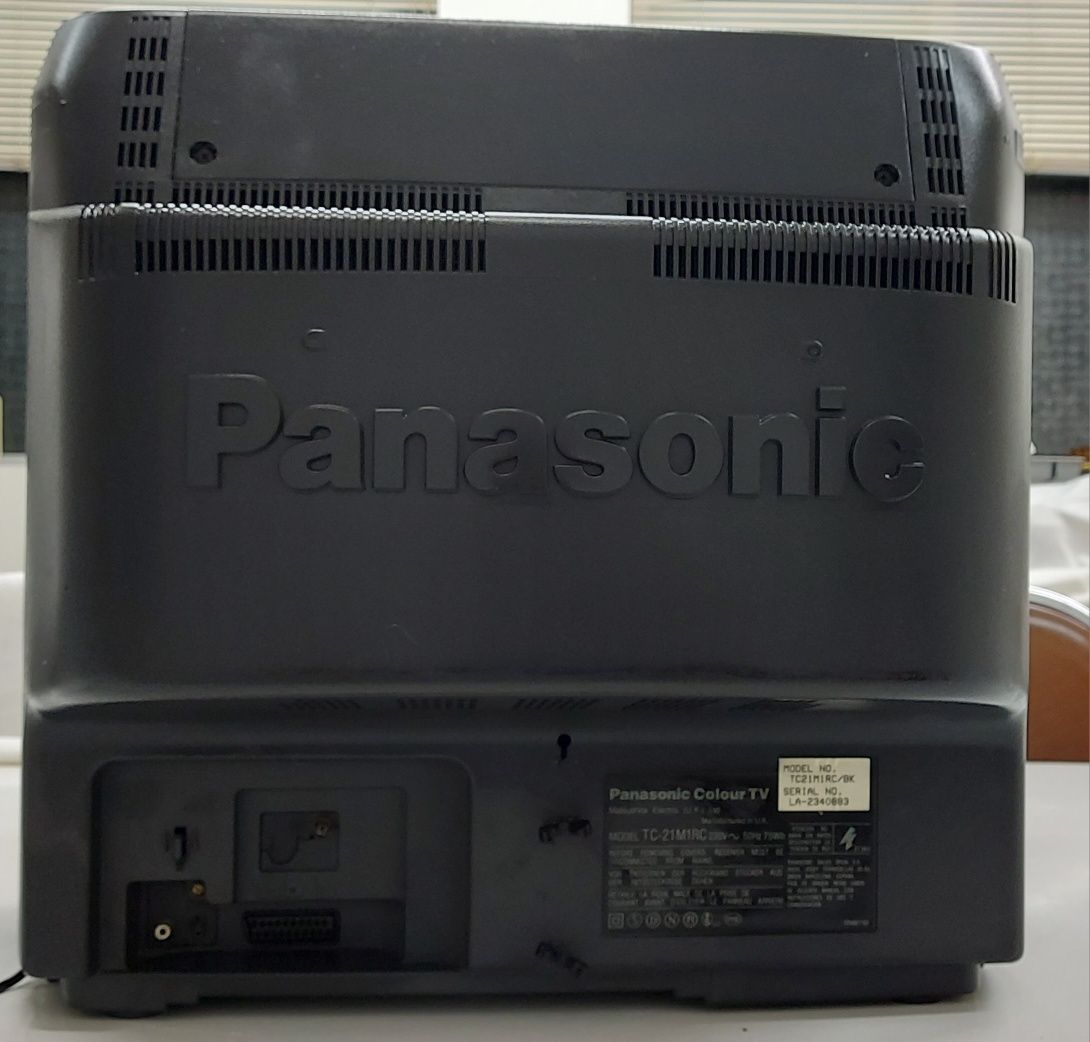 Televisão antiga - Panasonic