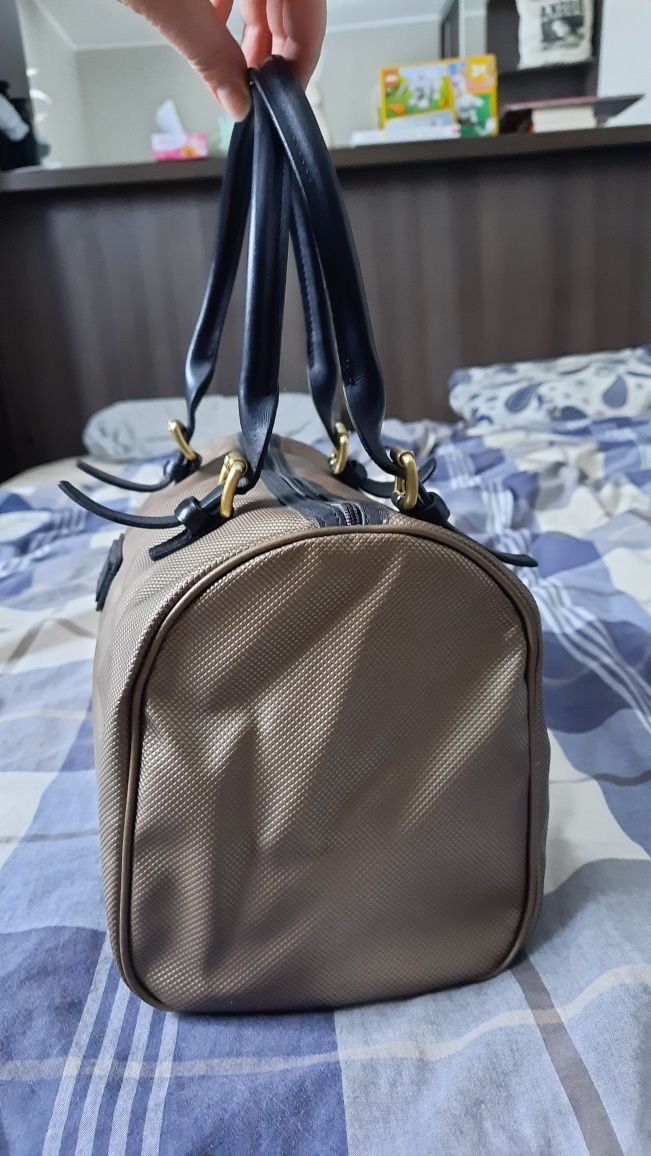 Longchamp kuferek torebka złota 20x20x35 uszy