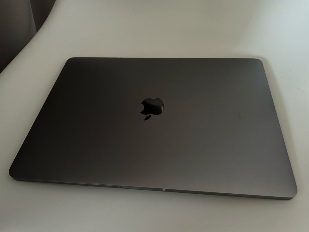 Apple Macbook Pro A1708 i5 2.3GHz 8GB 256SSD