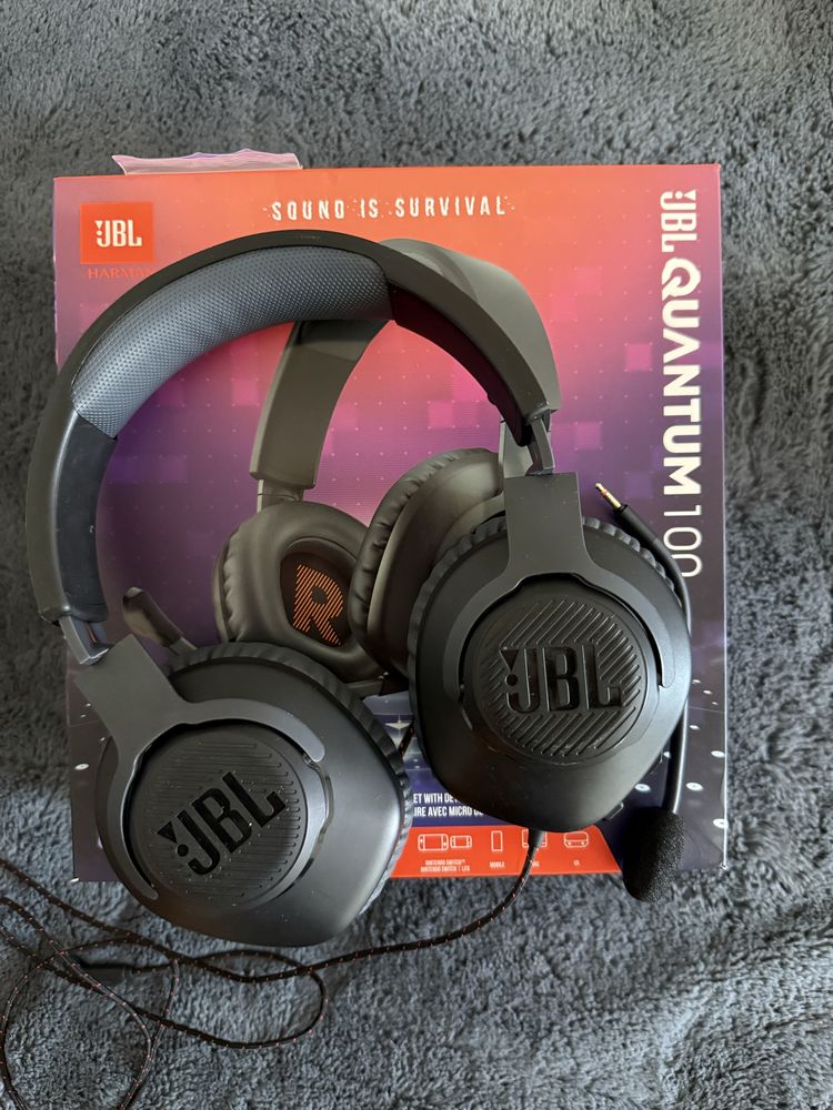 Навушники JBL Quantum 100