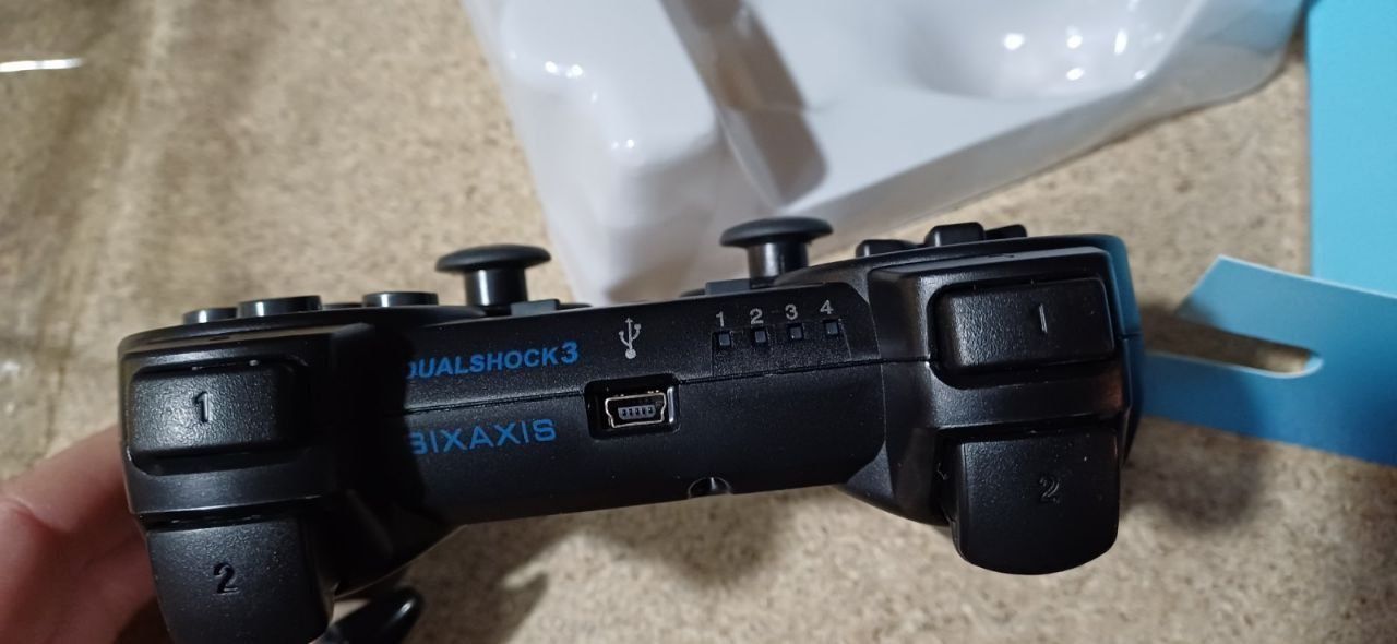 ДЖОЙСТИК на Sony pS 3 Беспроводной
ГЕЙМПАД на ПС 3 Bluetooth