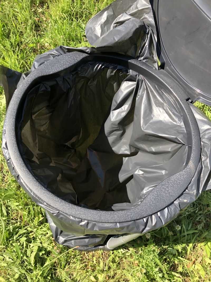 Stojak kosz na worki do śmieci 120 litrów składany z klapą