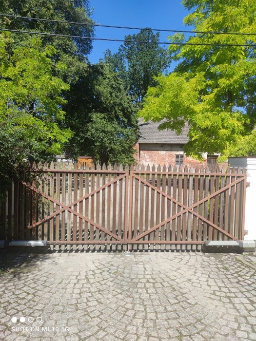 Brama, skrzydła bramy