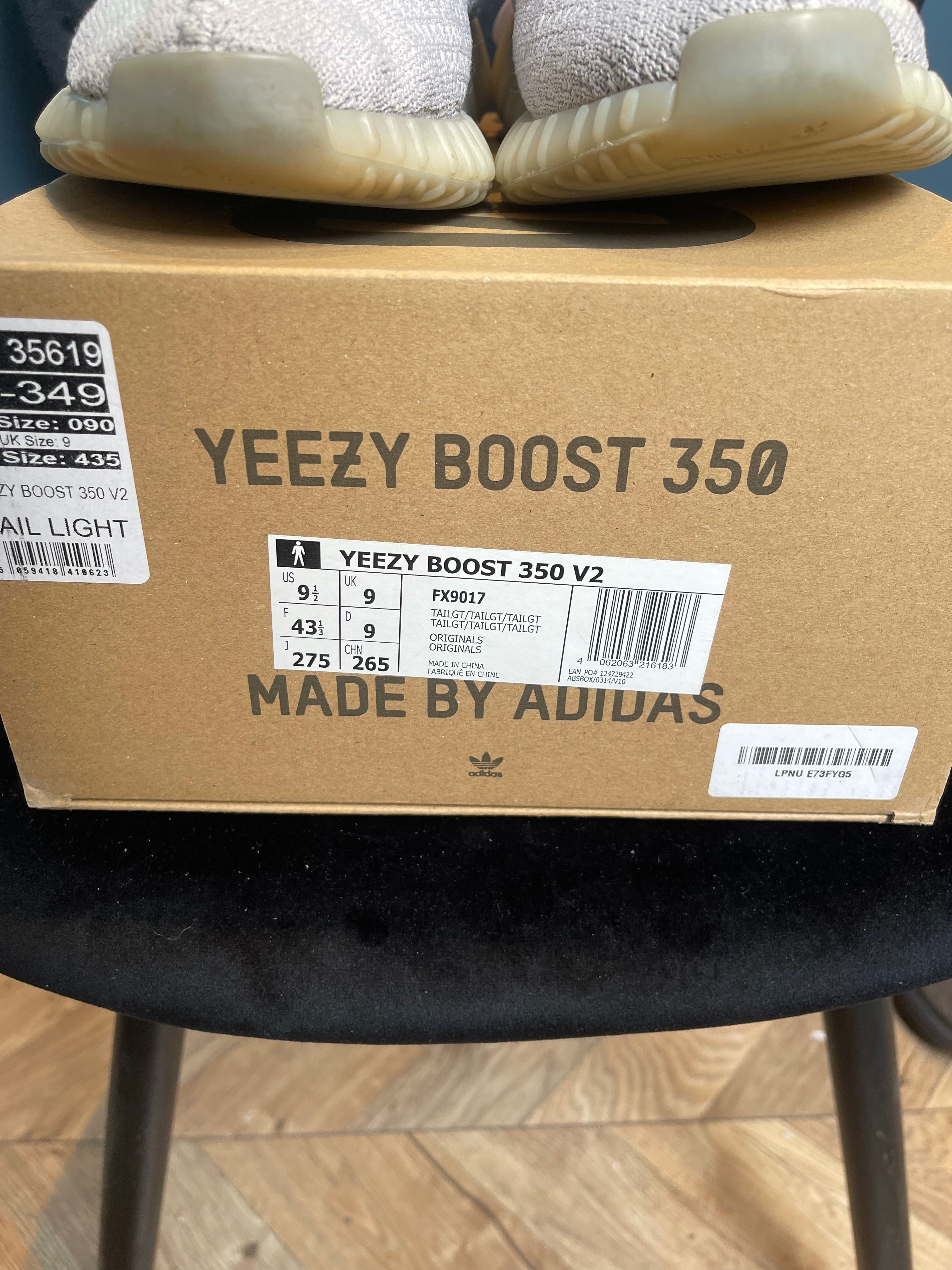 Adidas Yeezy boost 350 v2 tail light 43