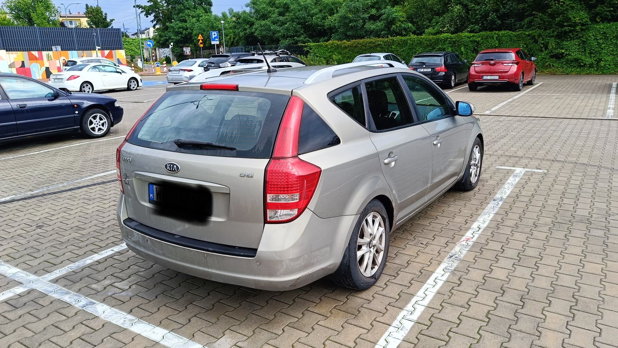 Sprzedam kia cee'd SW 1.6 crdi