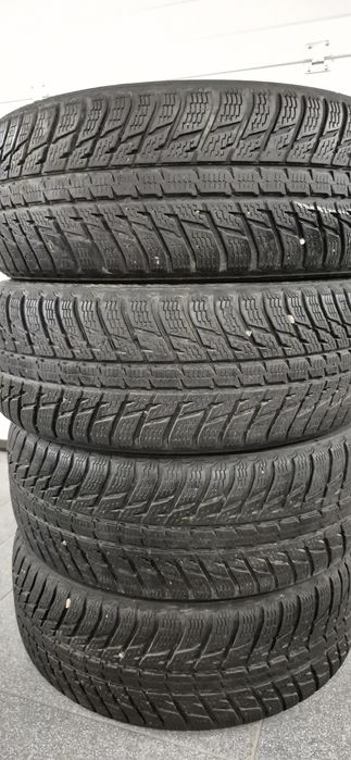 Opony zimowe Nokian 235/55R18 r 104h XL 235/55/18R XL SUV