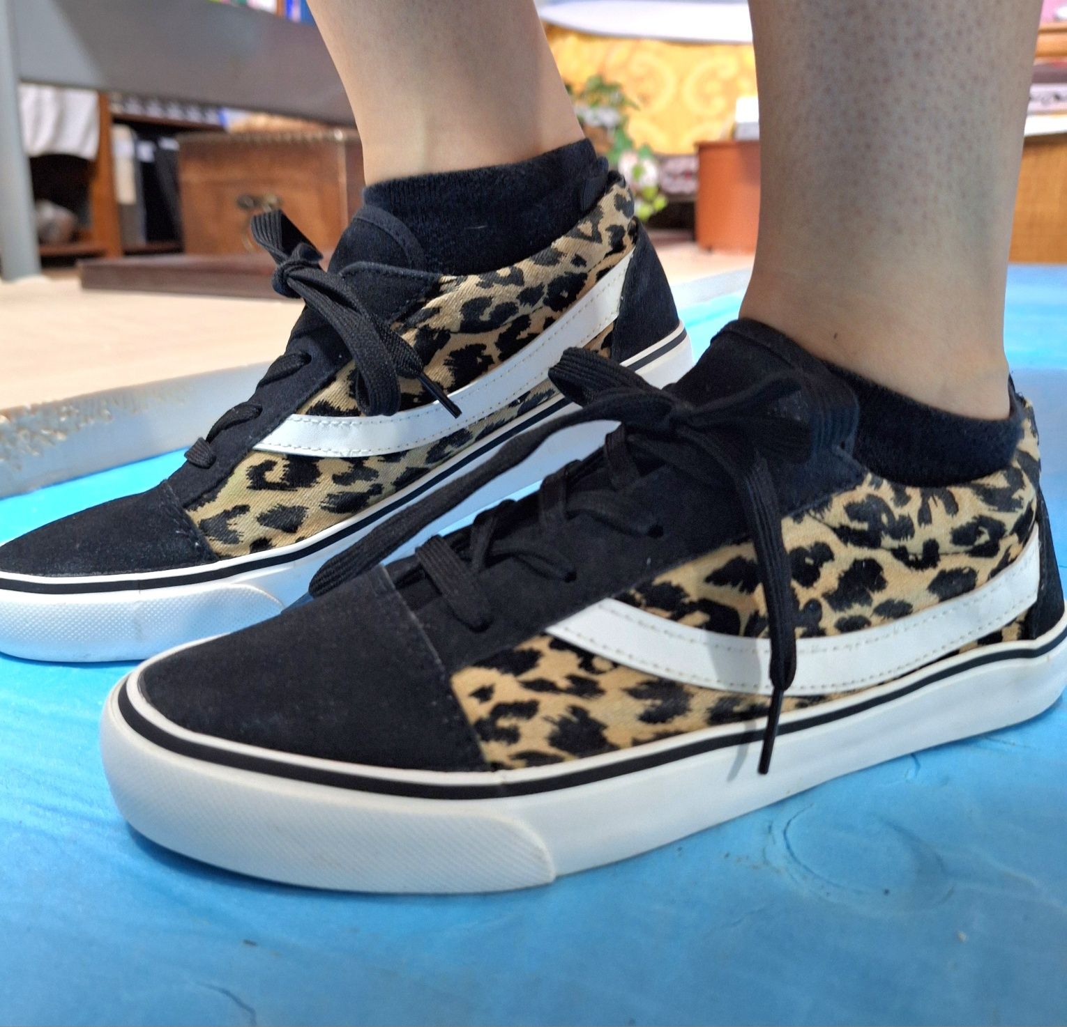 Ténis da Primark estilo Vans com padrão leopardo - tamanho 38,5