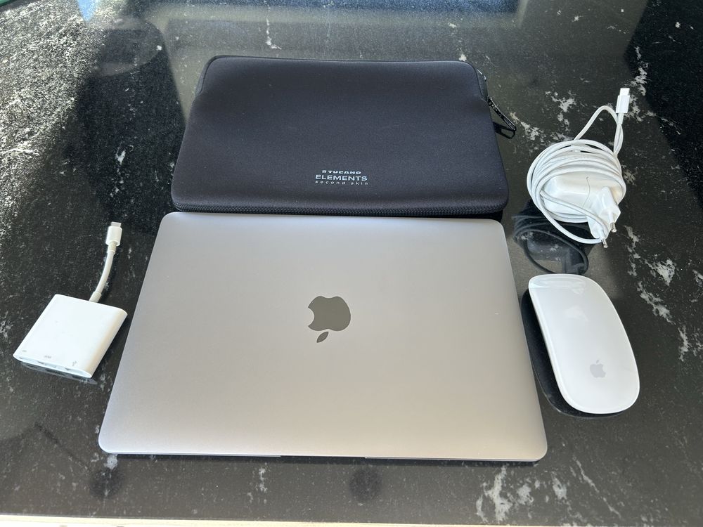 MacBook 12” Retina IDEALNY STAN tylko 277 cykli! + akcesoria