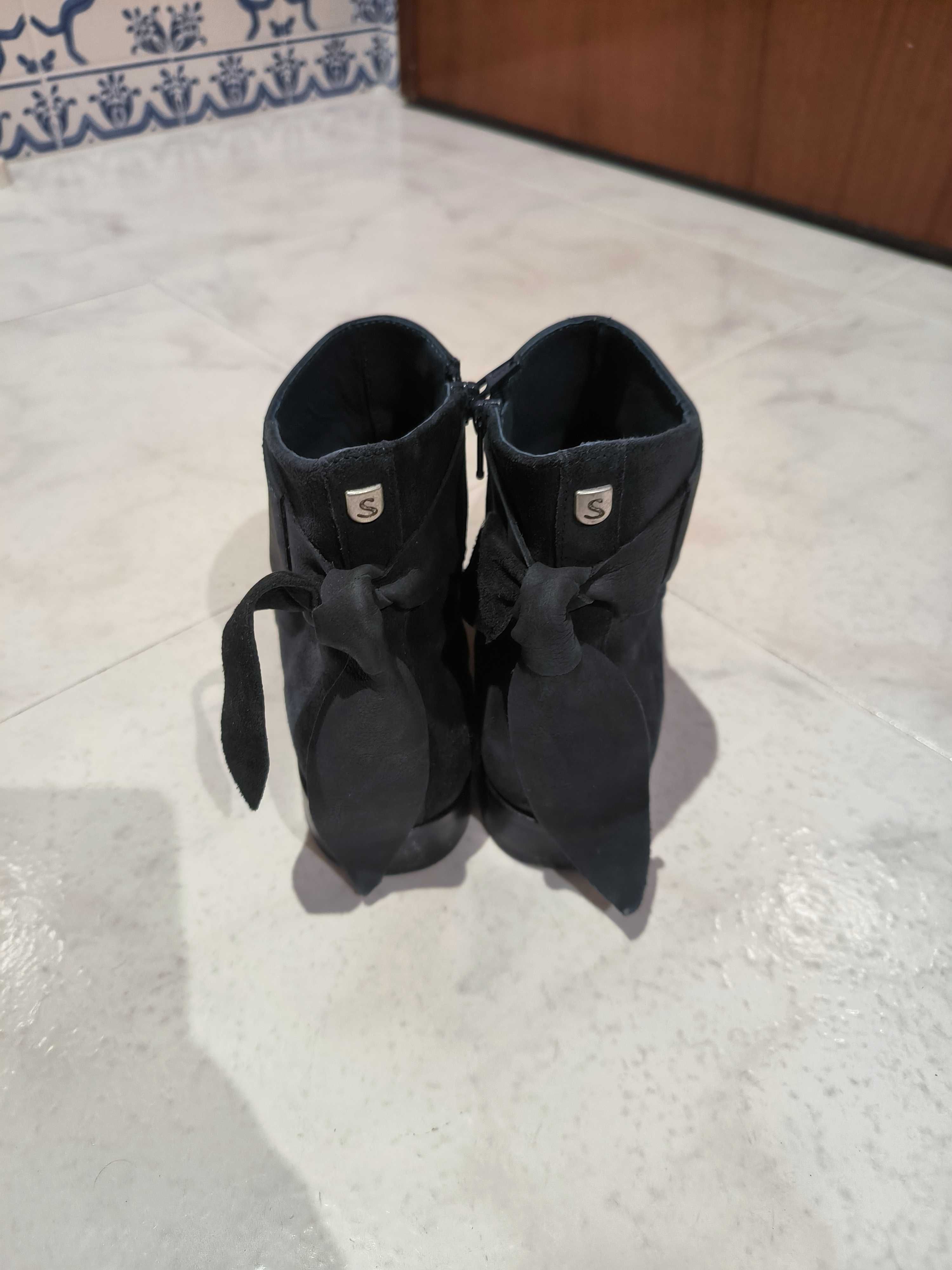 vendo Sandálias + Botas cubanas e salsa