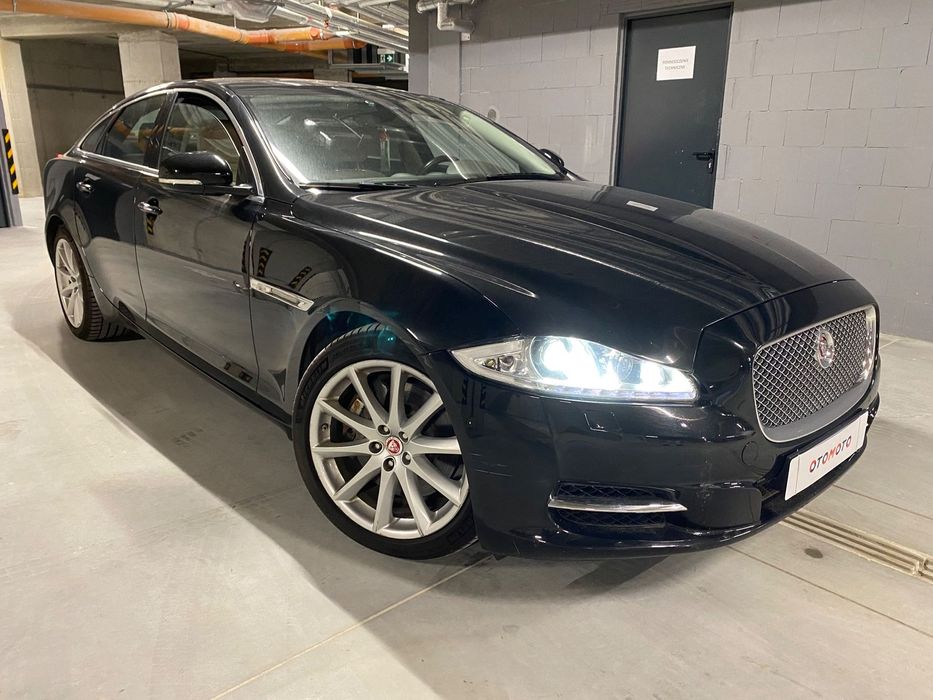 Jaguar XJ 3.0 d 275 KM zadbane wnetrze tylko 126 tys km