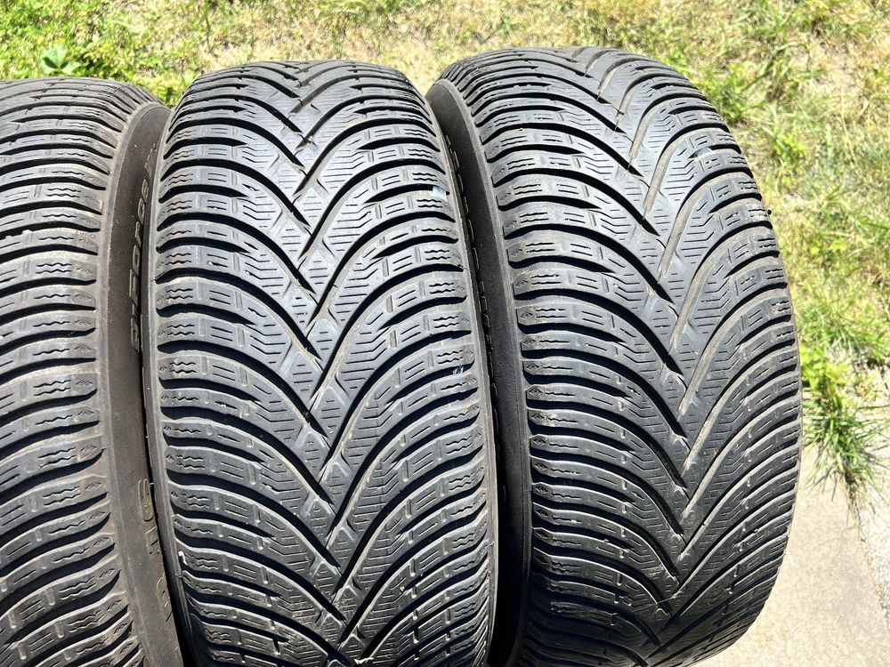 4xopona zimowa BF GOODRICH w rozmiarze 205/55 R16