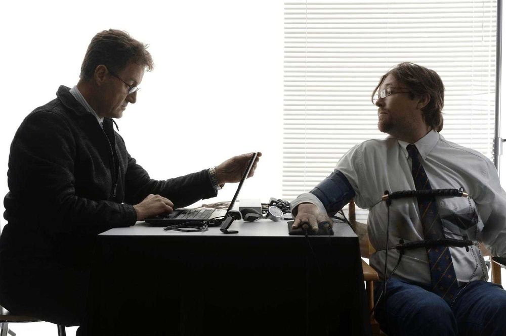 Виїзний поліграф (детектор брехні) – швидко, точно, конфіденційно