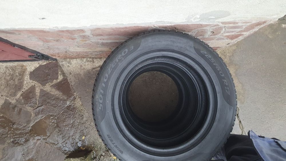 Комплект коліс Pirelli 225/60/17 ЗИМА 2021 року Протектор 6 мм.