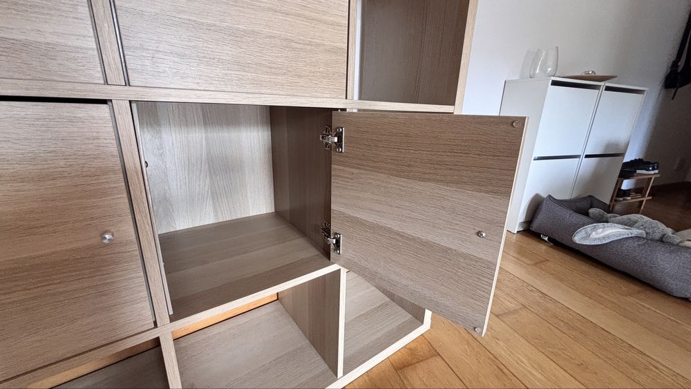 Estante Kallax com 4 portas