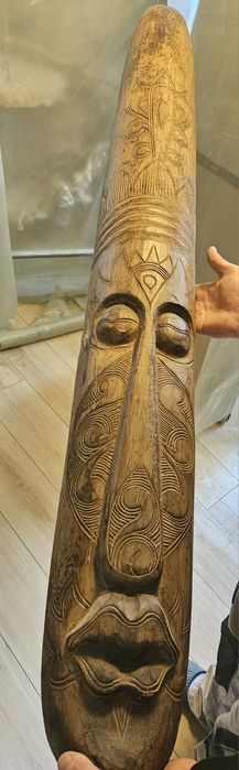 Maska drewniana na ścianę