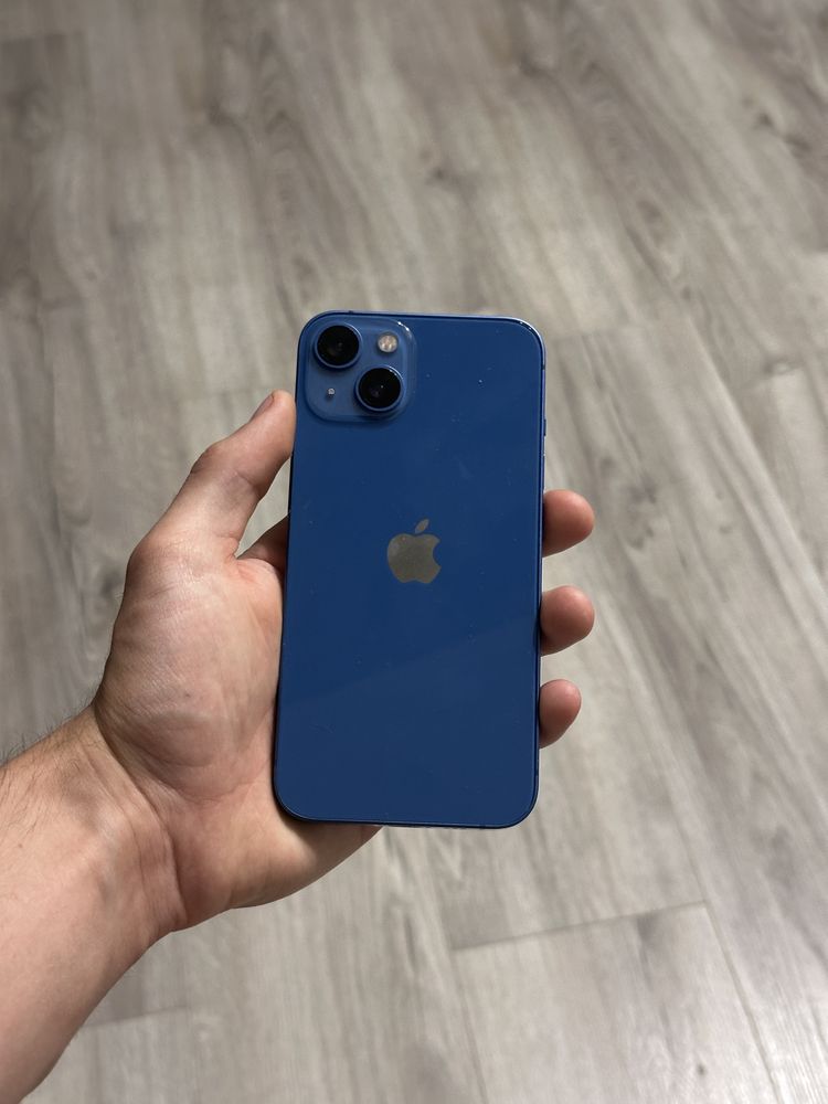 iPhone 13 - Bdb stan - gratis etui kabel