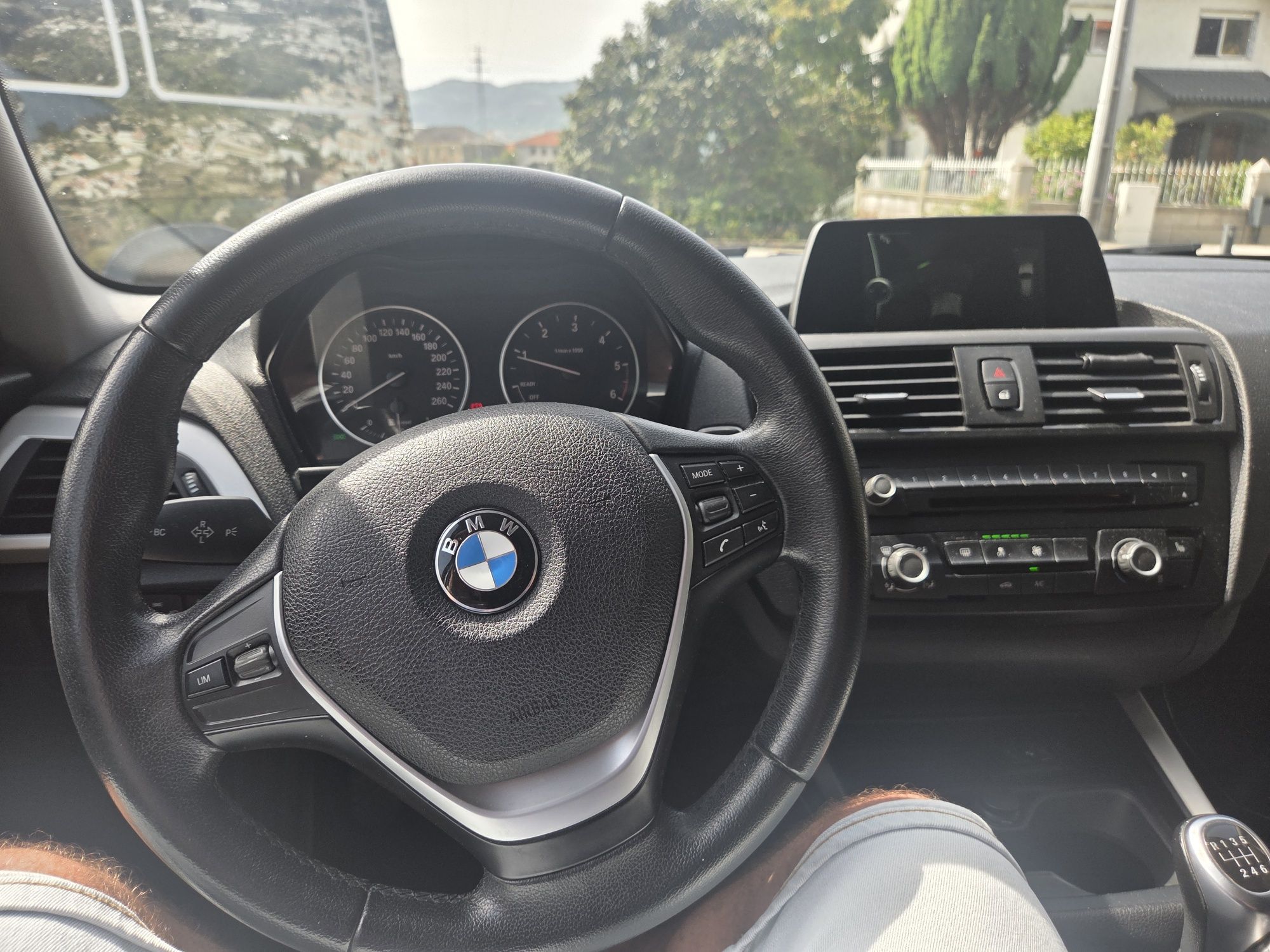 Carro  BMW 118 D