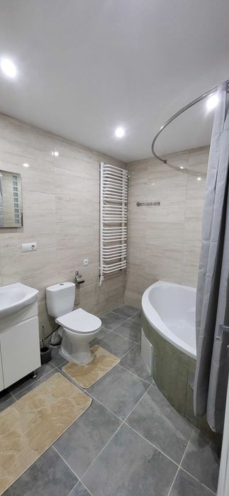 Дворівнева квартира Рахів