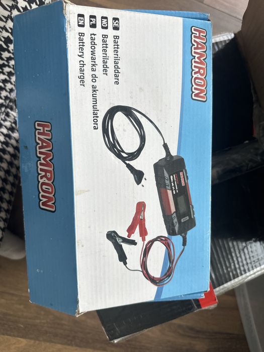 Ladowarka do akumulatora