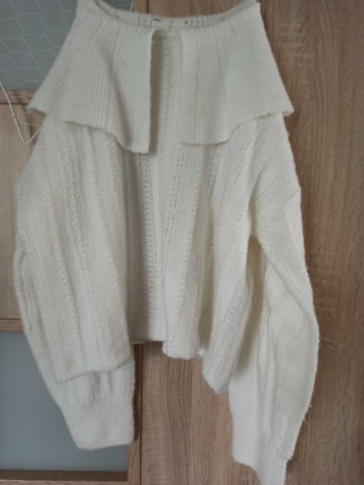 Sweter kołnierzyk biały elegancki ażurowy róż kołnierz s
