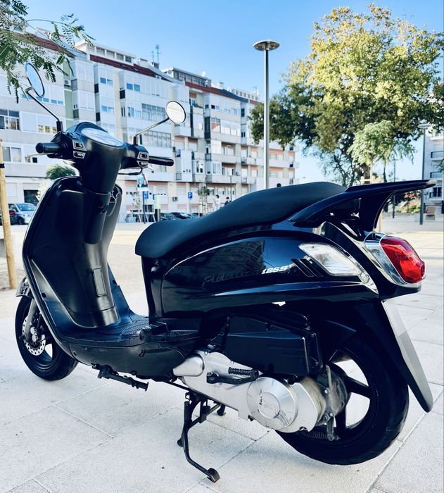 Linda scooter SYM Fiddle 2 125S 2012 com 27mil kms reais!