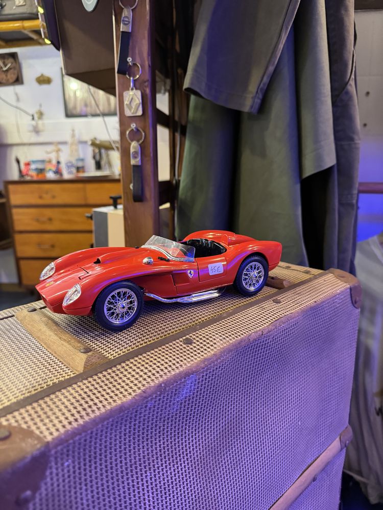 Miniatura Ferrari