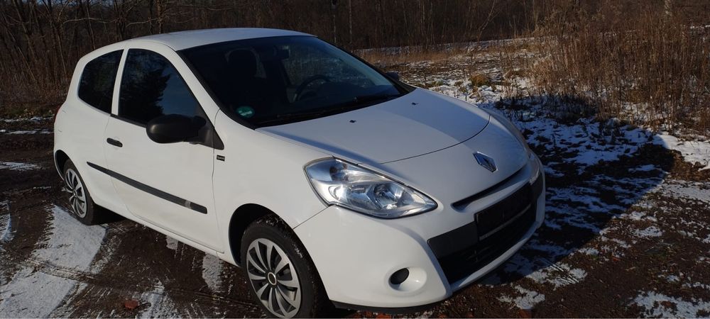 Renault Clio III 1,2 Yahoo lift 2011r.