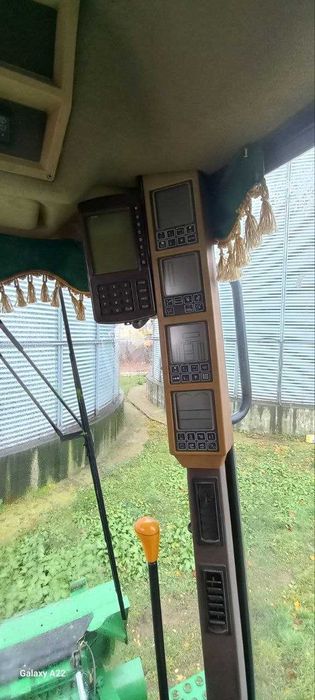 Комбайн John Deere 9560I STS