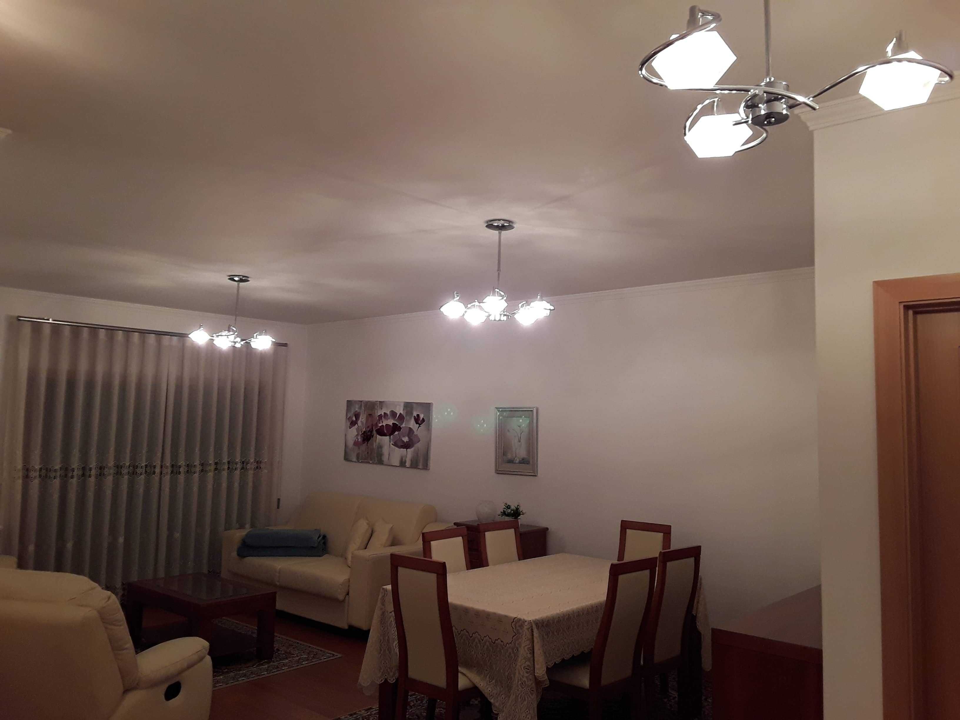 Apartamento T1 de 80m2 com lugar de garagem