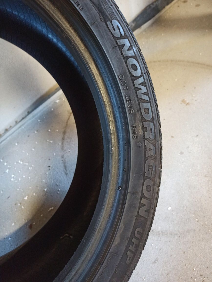 Imperial Snowdragon UHP 245/40/18