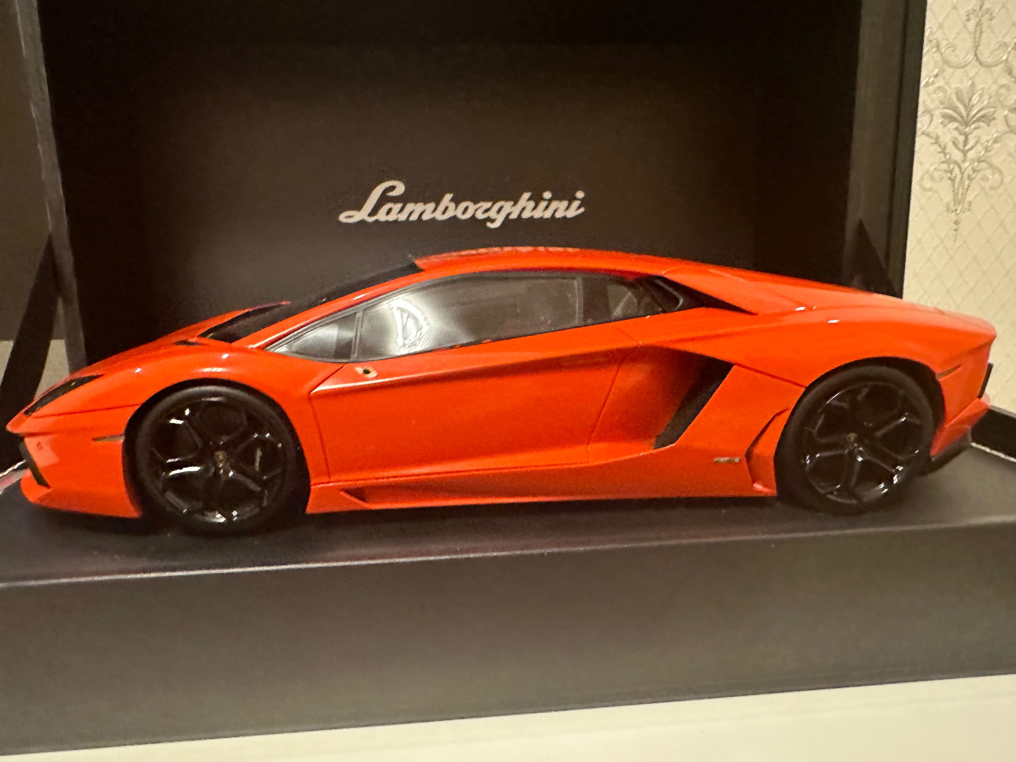 1:18 Модель Lamborghini Aventador